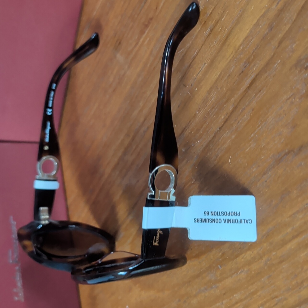 FERRAGAMO 53mm Oversized Sunglasses Havana Brown Tortoise Shell - Picture 2 of 9